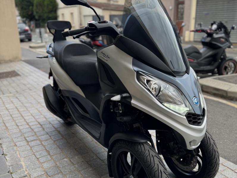 PIAGGIO MP3 300 HPE ABS ASR